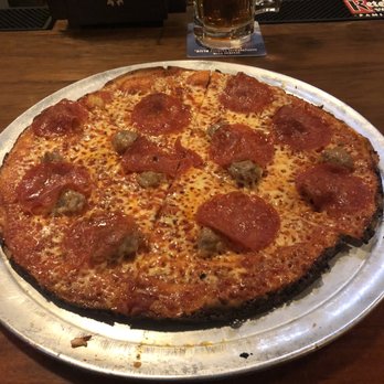 Colony Grill - Sausage / Pepperoni - Pizza Near Me - Stamford, Connecticut