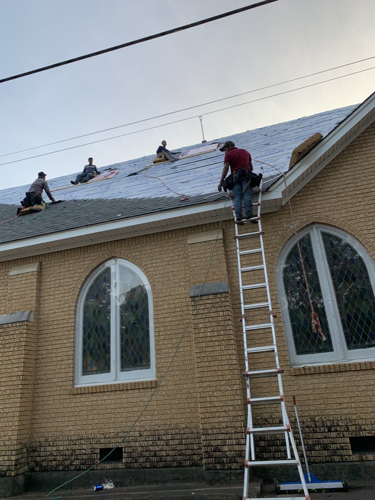 Slide of Evan's Roofing & Construction