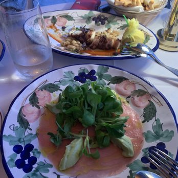 Bellini - tuna carpaccio and grilled octopus - Italian Near Me - Miami, Florida Bellini - tuna carpaccio and grilled octopus - Italian Near Me - Miami, Florida