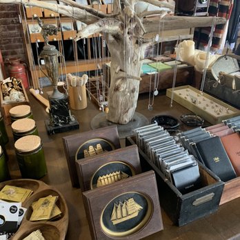Hound & Quail - Antiques Near Me - Honolulu, Hawaii Hound & Quail - Antiques Near Me - Honolulu, Hawaii
