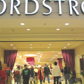 Nordstrom Woodfield Shopping Center - Nordstrom - Department Stores Near Me - Schaumburg, Illinois