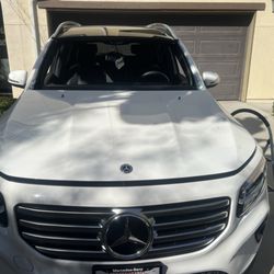 JJ Windshields Repair and Replacement - 26 Mercedes Glc 250 windshield replacement with lane departure system rain sensor light sensor and recalibration