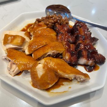 Jin Gege - Half roasted soy sauce chicken and bbq pork belly - Chinese Near Me - San Leandro, California Jin Gege - Half roasted soy sauce chicken and bbq pork belly - Chinese Near Me - San Leandro, California