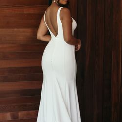 Grace Loves Lace - Seattle - Mrs Jones Gown
