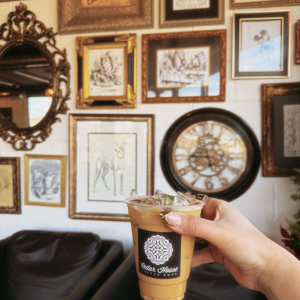 Cedar House - Coffee & Tea Near Me - Flagstaff, Arizona