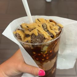 DoDo Cookie Dough & Ice Cream - Peanut butter lovers sundae