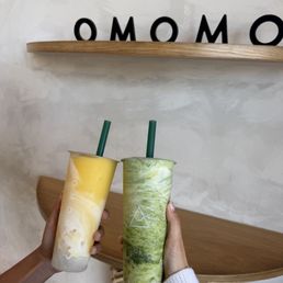 Omomo matcha and mango tornado