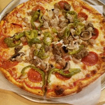 Gennaro's Eatery - Gennaro's special pizza - Italian Near Me - Quincy, Massachusetts