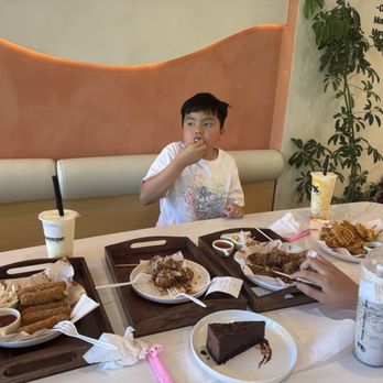 T% Coffee + Tea - Wow snacks - Coffee & Tea Near Me - Elk Grove, California