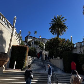 Hearst Castle - Tours Near Me - San Simeon, California Hearst Castle - Tours Near Me - San Simeon, California