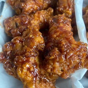 bb.q Chicken Westheimer - Soy Garlic Wings - Chicken Wings Near Me - Houston, Texas bb.q Chicken Westheimer - Soy Garlic Wings - Chicken Wings Near Me - Houston, Texas