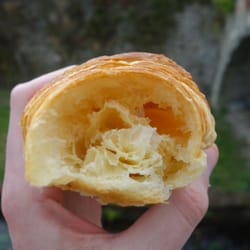 A la Source du Par - Butter Croissant (interior)