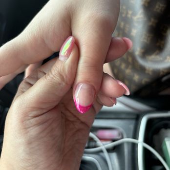 Lux Nails & Spa - Nail Salons Near Me - Elizabethtown, Kentucky
