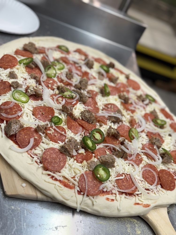 Food from Cowabunga! Pizza Pies