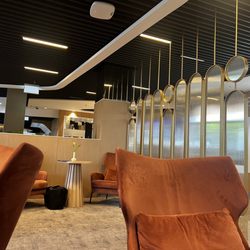 Preludium Executive Lounge - First time in a lounge