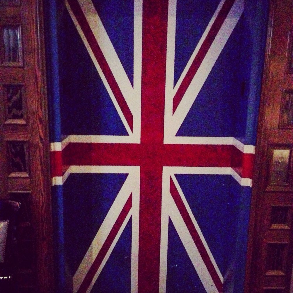 Townhall Maple Ridge - Elevator - Gastropubs Near Me - Maple Ridge, British Columbia