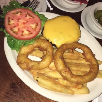 Junior's Restaurant - Cheese burger with French fries - Bakeries Near Me - Brooklyn, New York Junior's Restaurant - Cheese burger with French fries - Bakeries Near Me - Brooklyn, New York