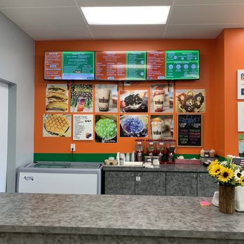 TEAlicious  - Counter and menu board - Bubble Tea Near Me - Puyallup, Washington