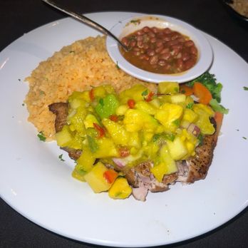 Shipwreck Bar & Grill - Yellow fin tuna - Seafood Near Me - Rincon, Puerto Rico