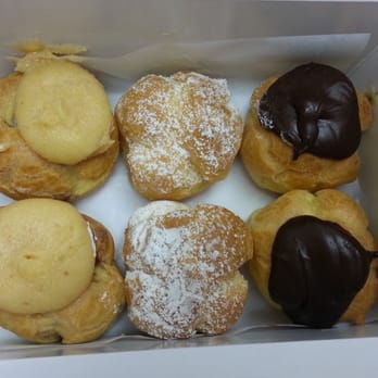 Liliha Bakery - Half dozen mixed Coco puffs~* - Bakeries Near Me - Honolulu, Hawaii
