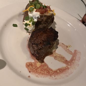 The Chop House - Filet - New American Near Me - Hendersonville, Tennessee
