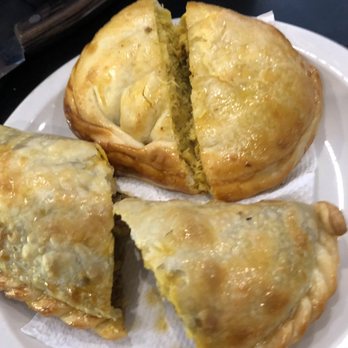 Renzo's - Beef (bottom) and Chicken (top) Empanadas - Argentine Near Me - Tampa, Florida Renzo's - Beef (bottom) and Chicken (top) Empanadas - Argentine Near Me - Tampa, Florida