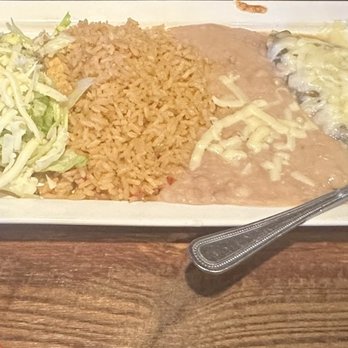 Amigo Mexican Restaurant - Meat tostada and chilli relleno - Mexican Near Me - Jonesborough, Tennessee