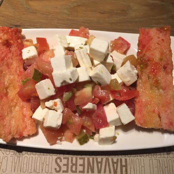 Ciutat Comtal - A little veggie for good measure - Tapas Bars Near Me - Barcelona, B Ciutat Comtal - A little veggie for good measure - Tapas Bars Near Me - Barcelona, B