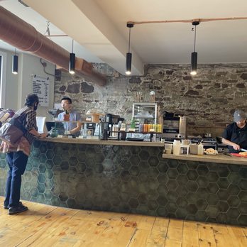 Brindle - Counter - Desserts Near Me - St. Catharines, Ontario