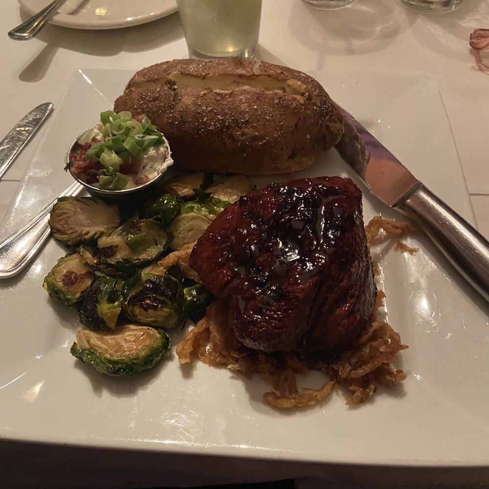 Axel's Restaurants - Steak dinner - Seafood Near Me - Chanhassen, Minnesota Axel's Restaurants - Steak dinner - Seafood Near Me - Chanhassen, Minnesota