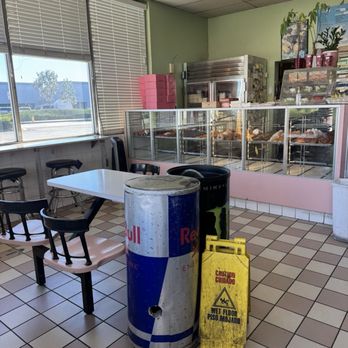 Alex Donut Shop - Donuts Near Me - Carson, California Alex Donut Shop - Donuts Near Me - Carson, California