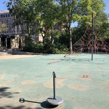 Playground 123 - Parks Near Me - New York, New York