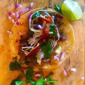Cali Fresh - Taco clásico (steak) - Food Trucks Near Me - Madison, Wisconsin Cali Fresh - Taco clásico (steak) - Food Trucks Near Me - Madison, Wisconsin
