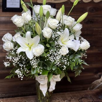 Blue Petals - I can literally smell this gorgeous arrangement through my phone. Just amazing. - Floral Designers Near Me - Hesperia, California