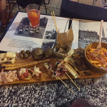 Vespa Cafè - Tagliere aperitivo - Cocktail Bars Near Me - Palermo, Pennsylvania Vespa Cafè - Tagliere aperitivo - Cocktail Bars Near Me - Palermo, Pennsylvania