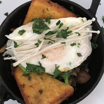 Arthur's - Bars Near Me - Seattle, Washington