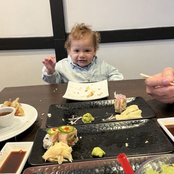 Happy Sushi - Sushi Bars Near Me - Gardena, California