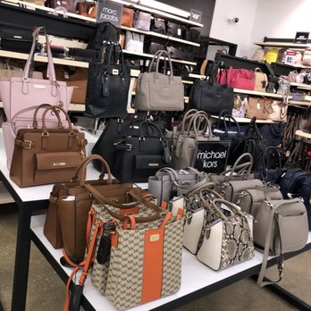 Bloomingdale's Outlet - Outlet Stores Near Me - Sunrise, Florida Bloomingdale's Outlet - Outlet Stores Near Me - Sunrise, Florida