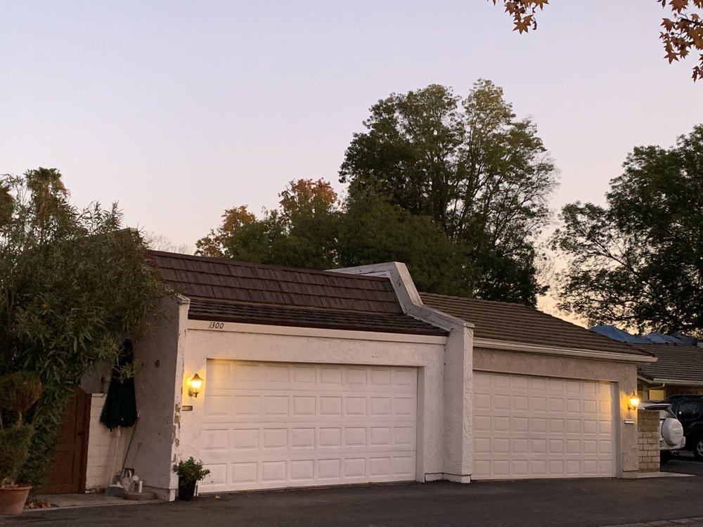 Slide of Crowne Roofing