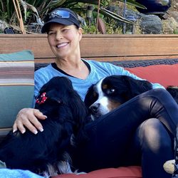 Personal Touch Pet Au-Pair - Myself and my girl's, Training Dogs