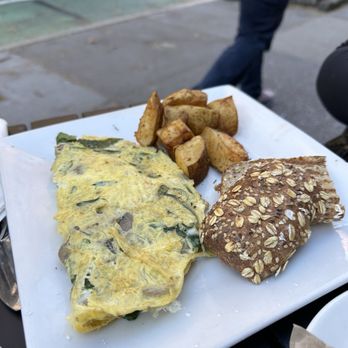 Café Luna - Omelette - Coffee & Tea Near Me - New York, New York Café Luna - Omelette - Coffee & Tea Near Me - New York, New York