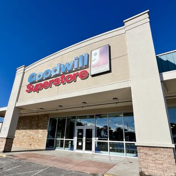 Goodwill - Hollywood - Thrift Stores Near Me - Hollywood, Florida