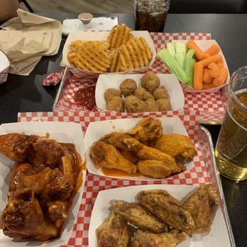 CD's Wings - Westminster - Wings fries mushrooms - Chicken Wings Near Me - Westminster, Colorado