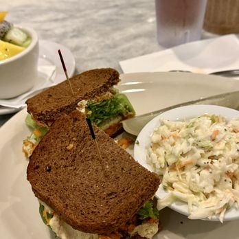 Perly's - Hirshfeld hummus sandwich, Cole slaw, fruit cup - Delis Near Me - Richmond, Virginia