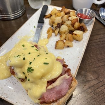 First Watch - Classic Eggs Benedict with potatoes 8/10 - Breakfast & Brunch Near Me - Fairborn, Ohio