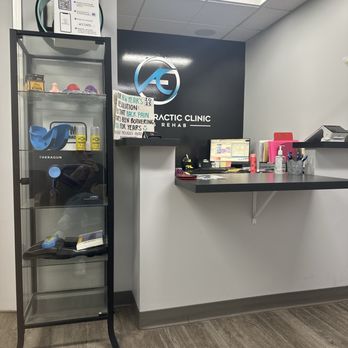 Ace Chiropractic Clinic - Receptions - Chiropractors Near Me - Glendale, California