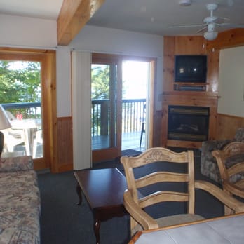 Lazy E Motor Inn - Suite - Hotels Near Me - Laconia, New Hampshire