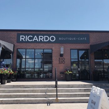 Café Ricardo - Canadian (New) Near Me - Saint-Lambert, Quebec Café Ricardo - Canadian (New) Near Me - Saint-Lambert, Quebec