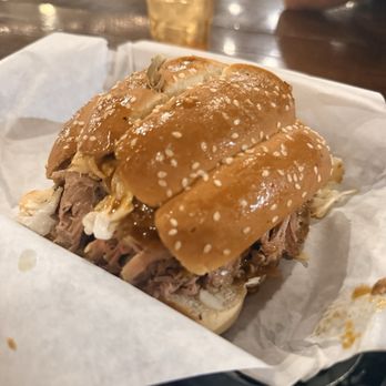 The Salt Lick BBQ - Pulled pork sandwich - yum! - Barbeque Near Me - Driftwood, Texas