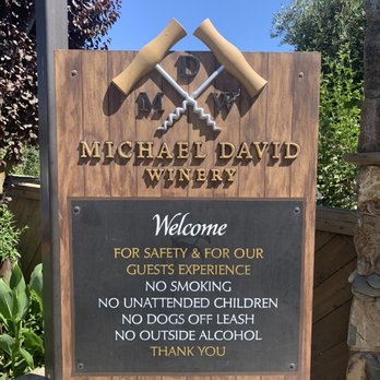 Michael David Winery - Wine Tasting Room Near Me - Lodi, California